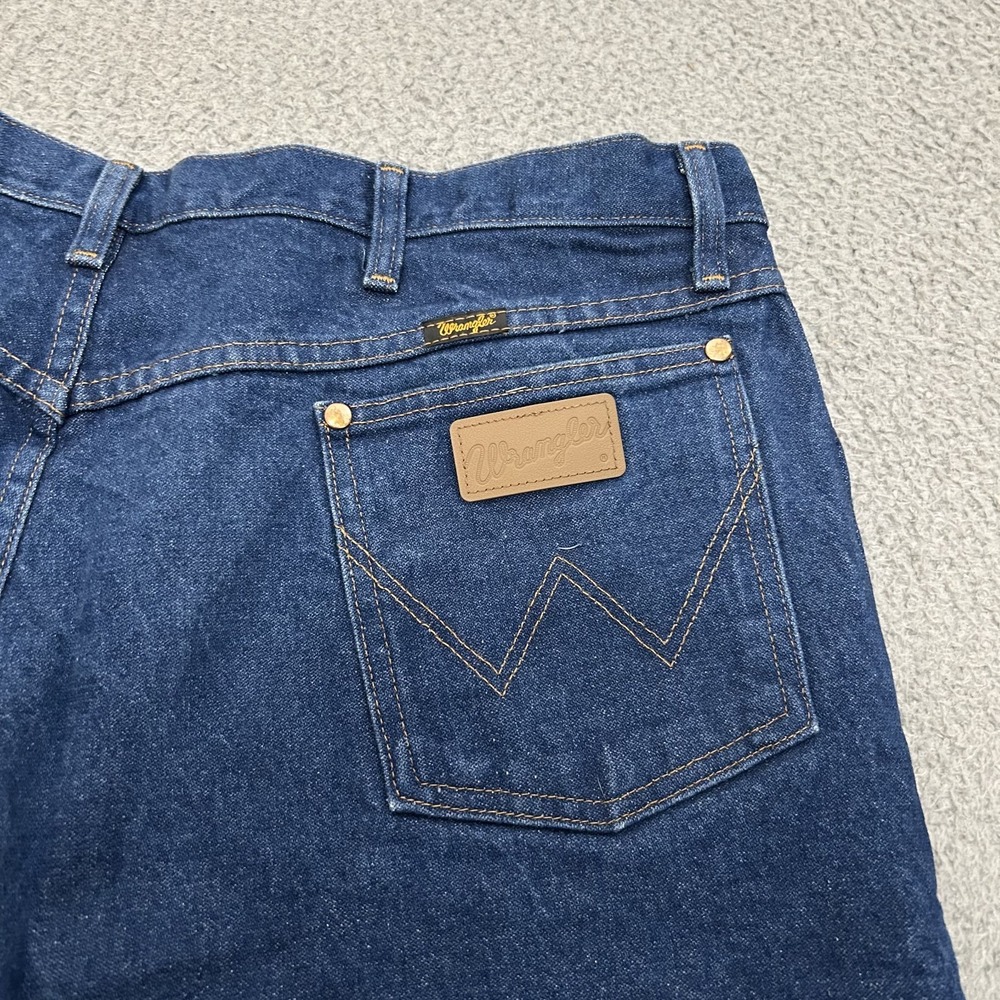 Wrangler Jeans Mens 44x32 Blue Denim 13MWZ Cowboy Cut Straight Leg Western Rodeo